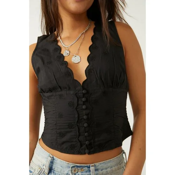 🎉LAST CHANCE🎉 FREE PEOPLE Nolan Tank / Black - Picture 2 of 6